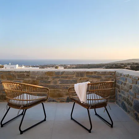 Carla With Panoramic Sea Views In Paros