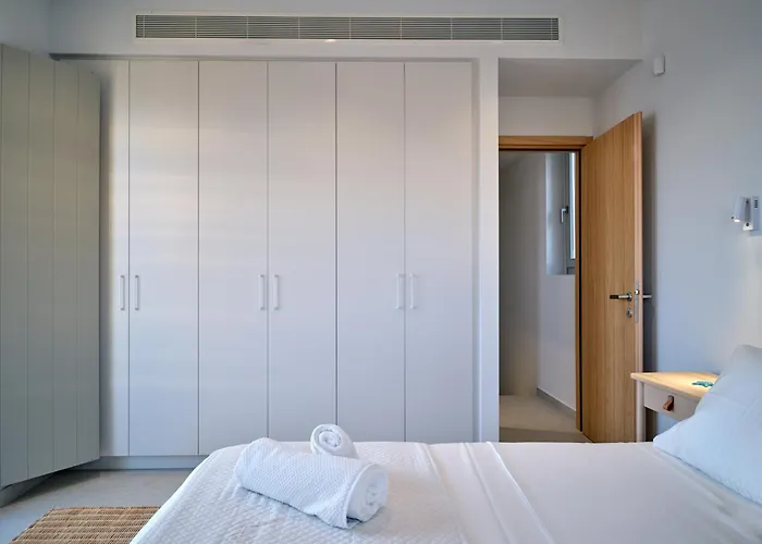 Villa Carla With Panoramic Sea Views In Paros *